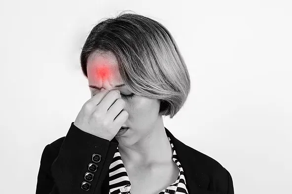 A7 Kitap Blog - HER YERİM AĞRIYOR DOKTOR....